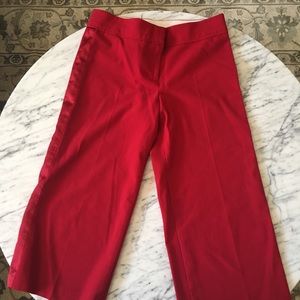 Like New BCBG Capris pants sz 0